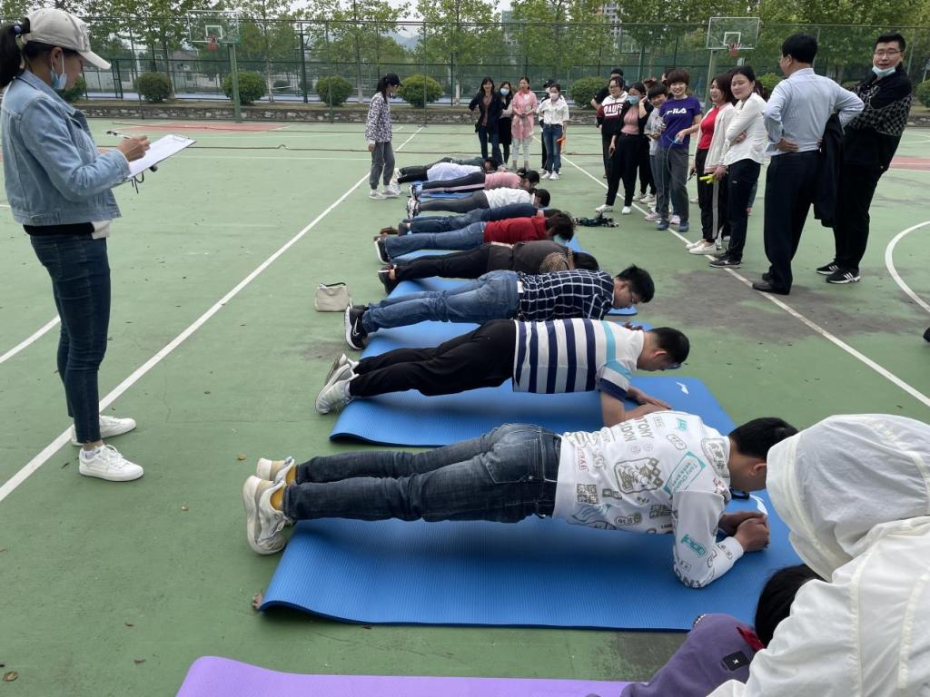 6DFF12629EFD6DB5C963DE457B5_B741EE29_1F36A