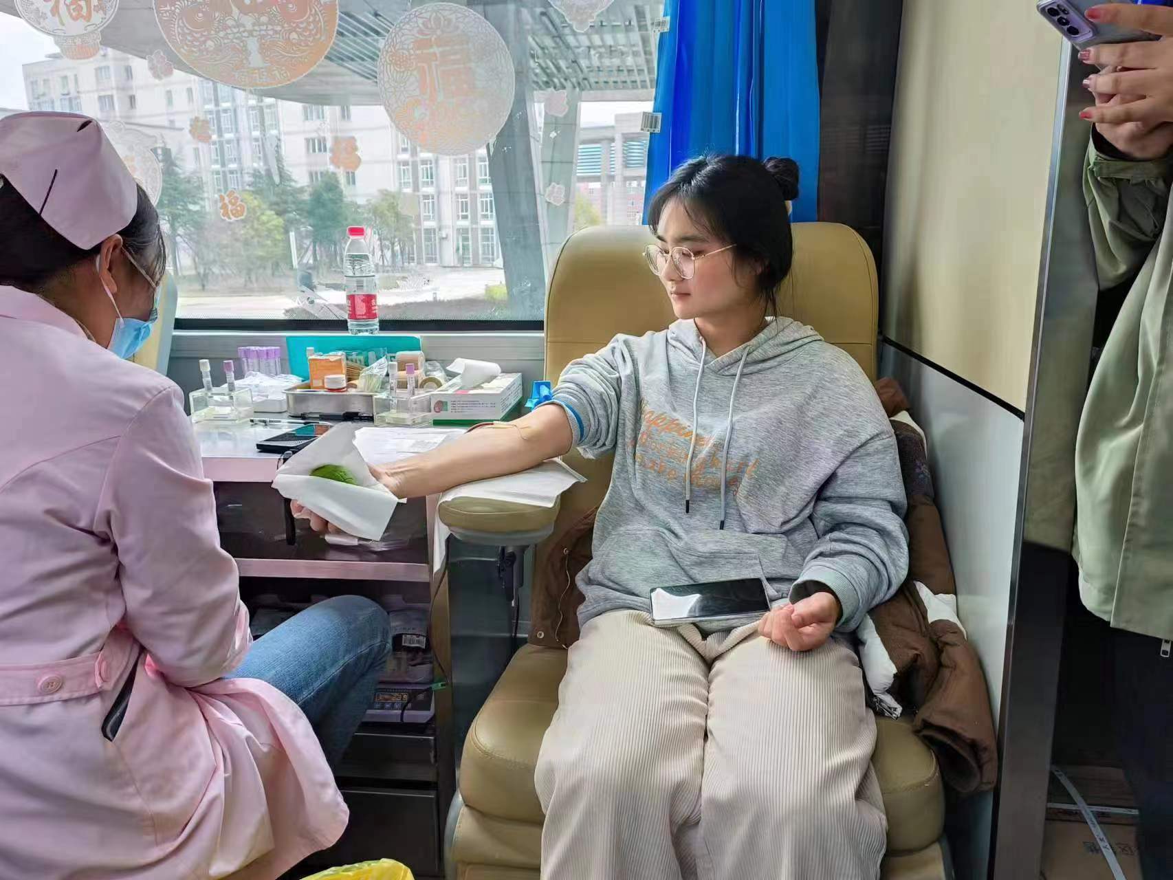 FCAB20E09A16E5F7F5D9B8570EB_F7F2B2ED_32D0C