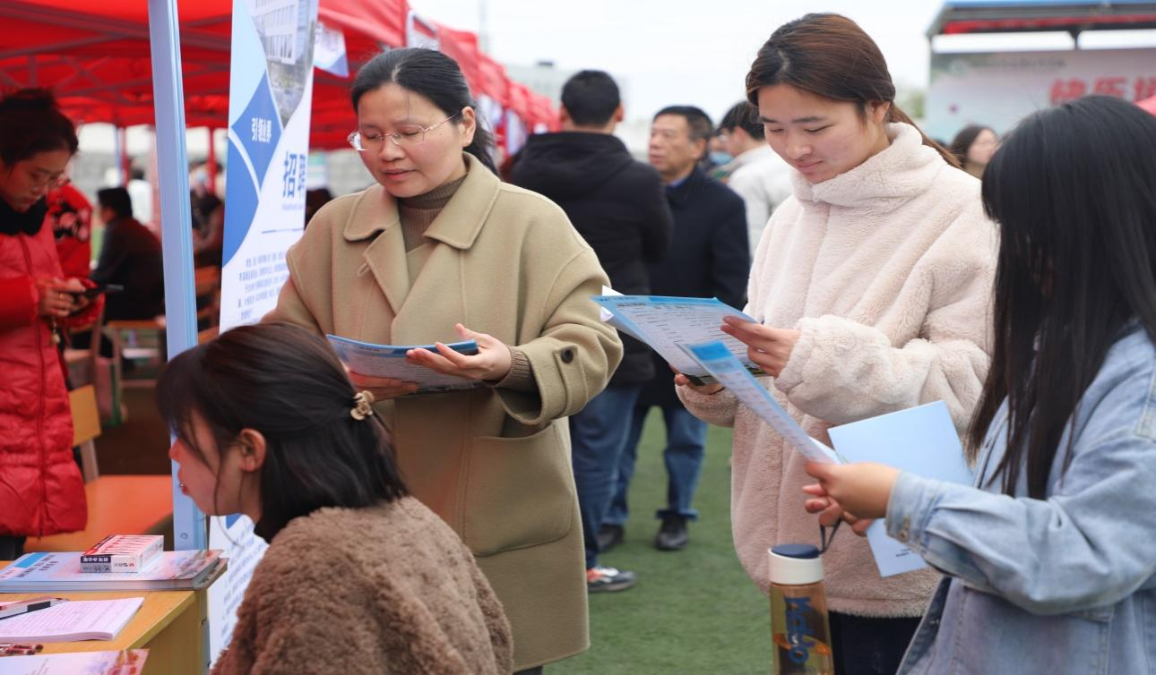 8F6989983C9F4BCFF4818DD7165_8BEFA587_1028D7