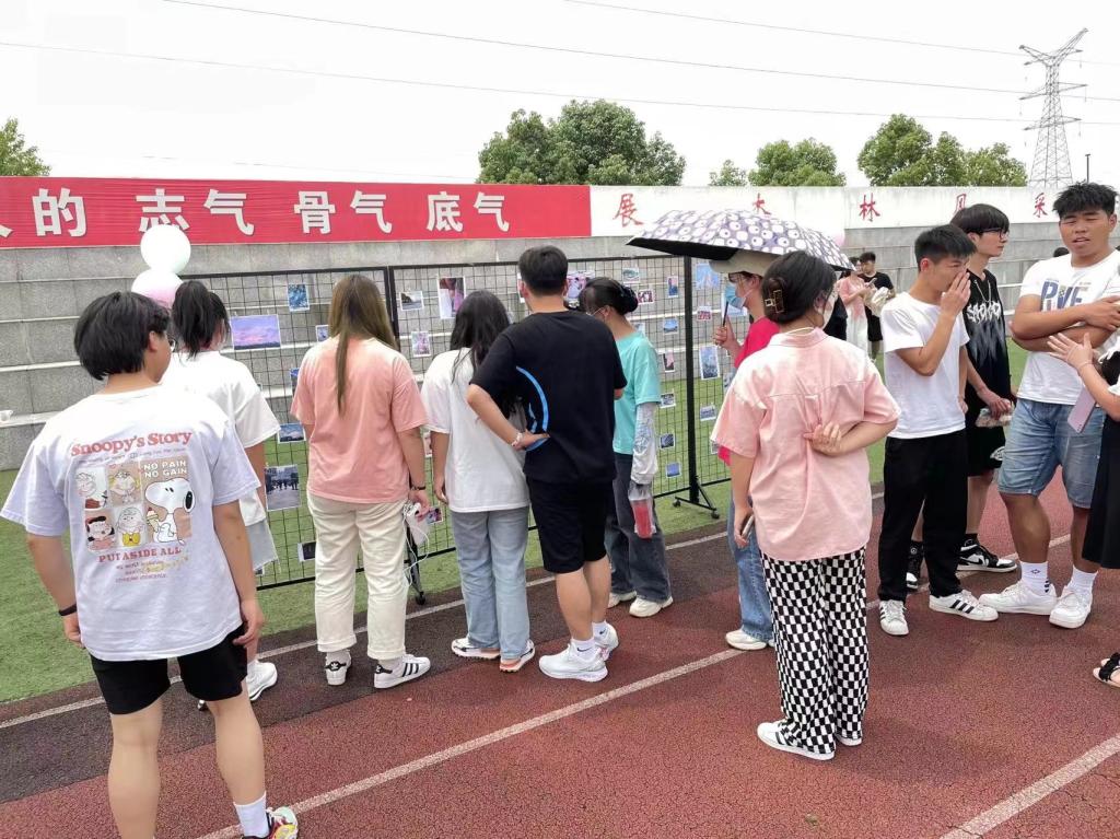 7E40C7B5377932AD6CA09F26B5B_63010143_250B4