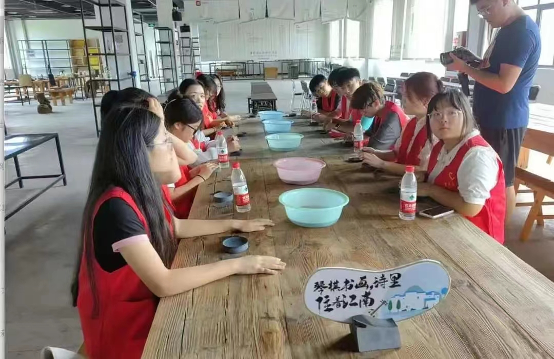 21CC1578D9D143A792EE59E81E8_11269D40_F61C8