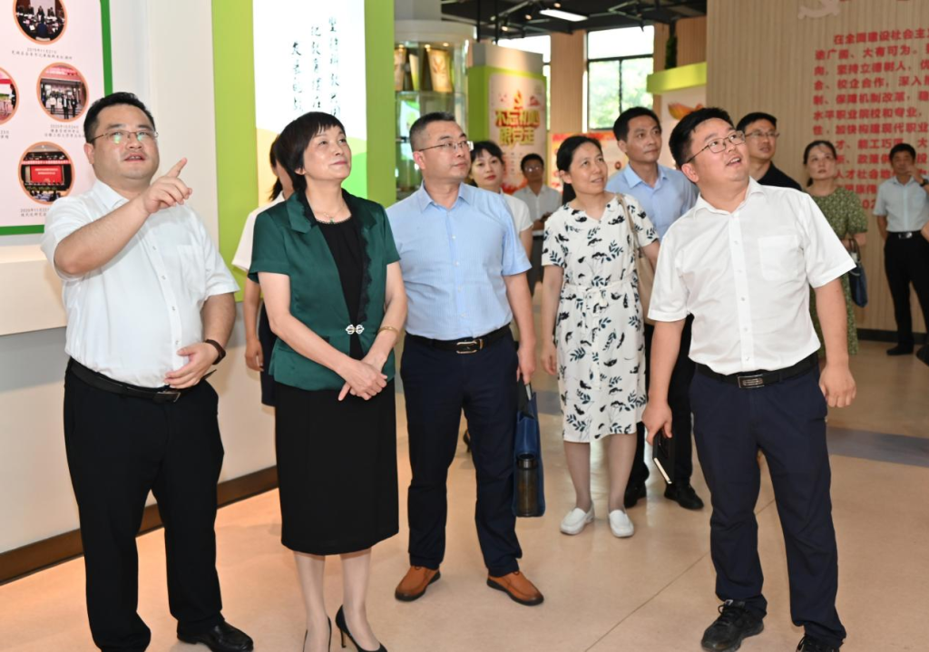 D022AEA105C96A8272762F674AA_0CA14370_15180D