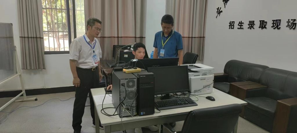 2806457EED686B46BACE5BAC9A1_BACADC66_EB20