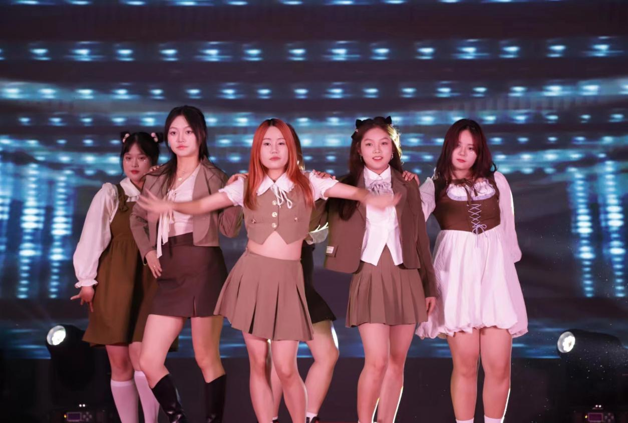 FE60236939BB823904FD4A6BE22_925DF269_F8F68