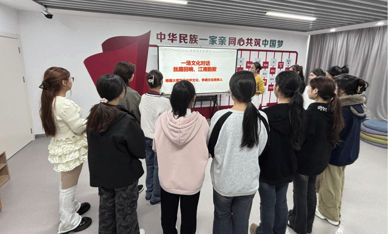 384D1F59DFE9A9C0F4370F1544E_3BD1BB45_77458