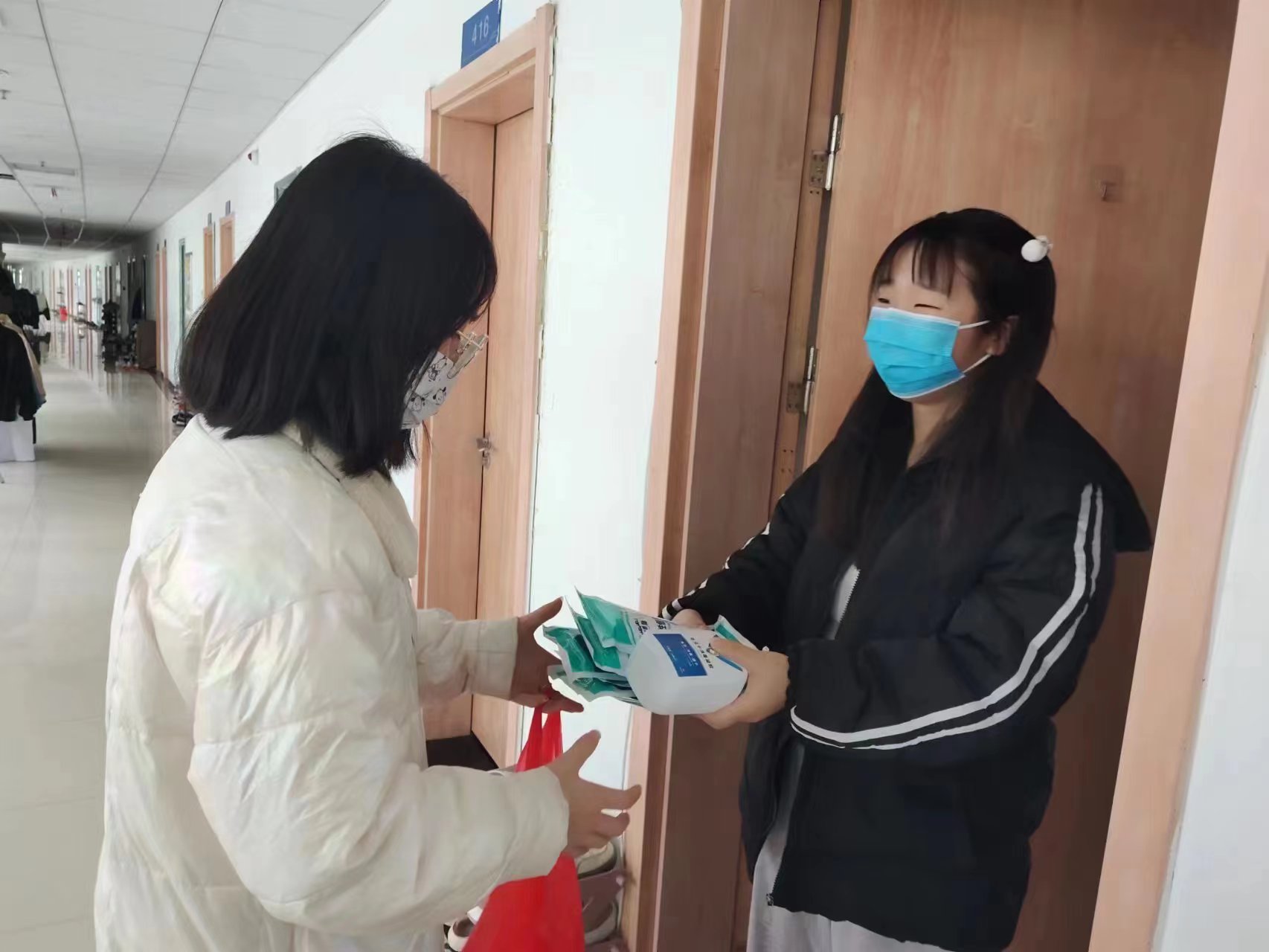 4CBBC24F1FC04665C8112D6116C_39C741E3_2ACB5