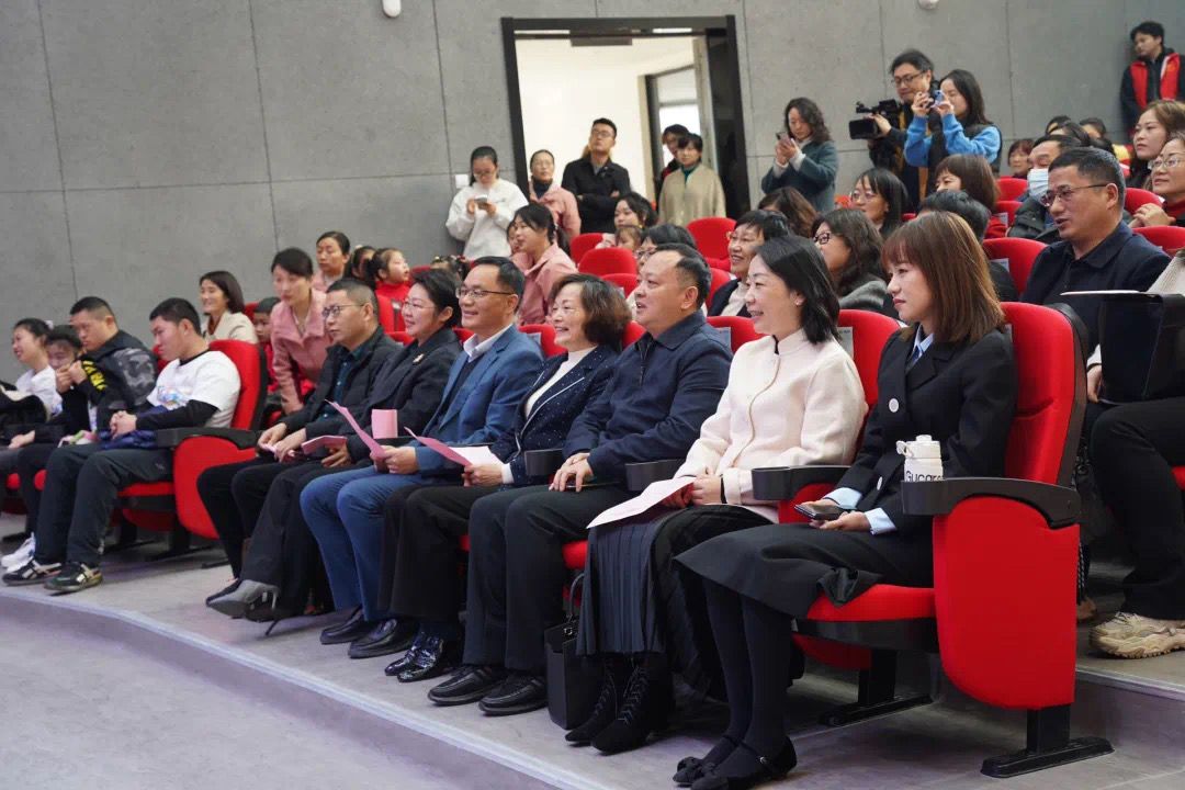 0ECBC5E0A225C94E8A732AC3D77_CD0852B4_1D0C5