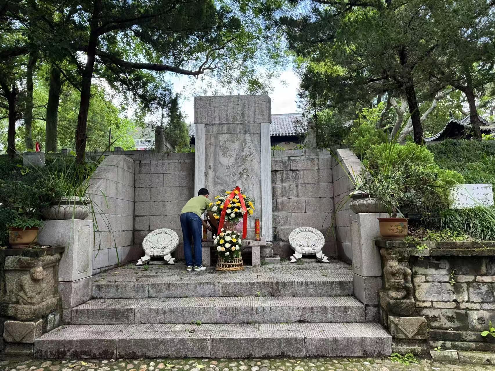 D00F83E012168E32BCE4AE8F689_F18FAE1D_A04C9