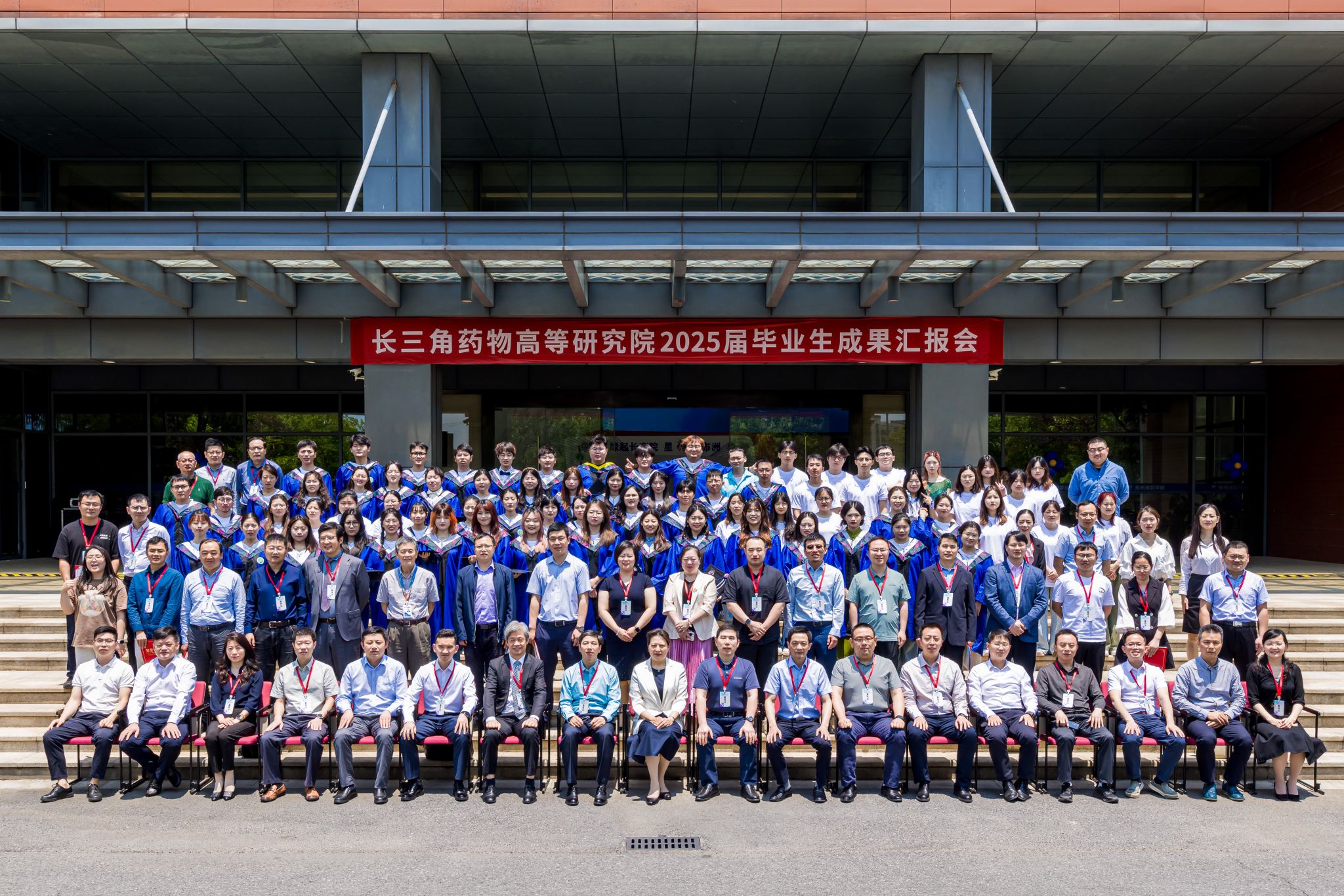 8A80B21DC05433F305A84A2BBBE_78C18268_8E106