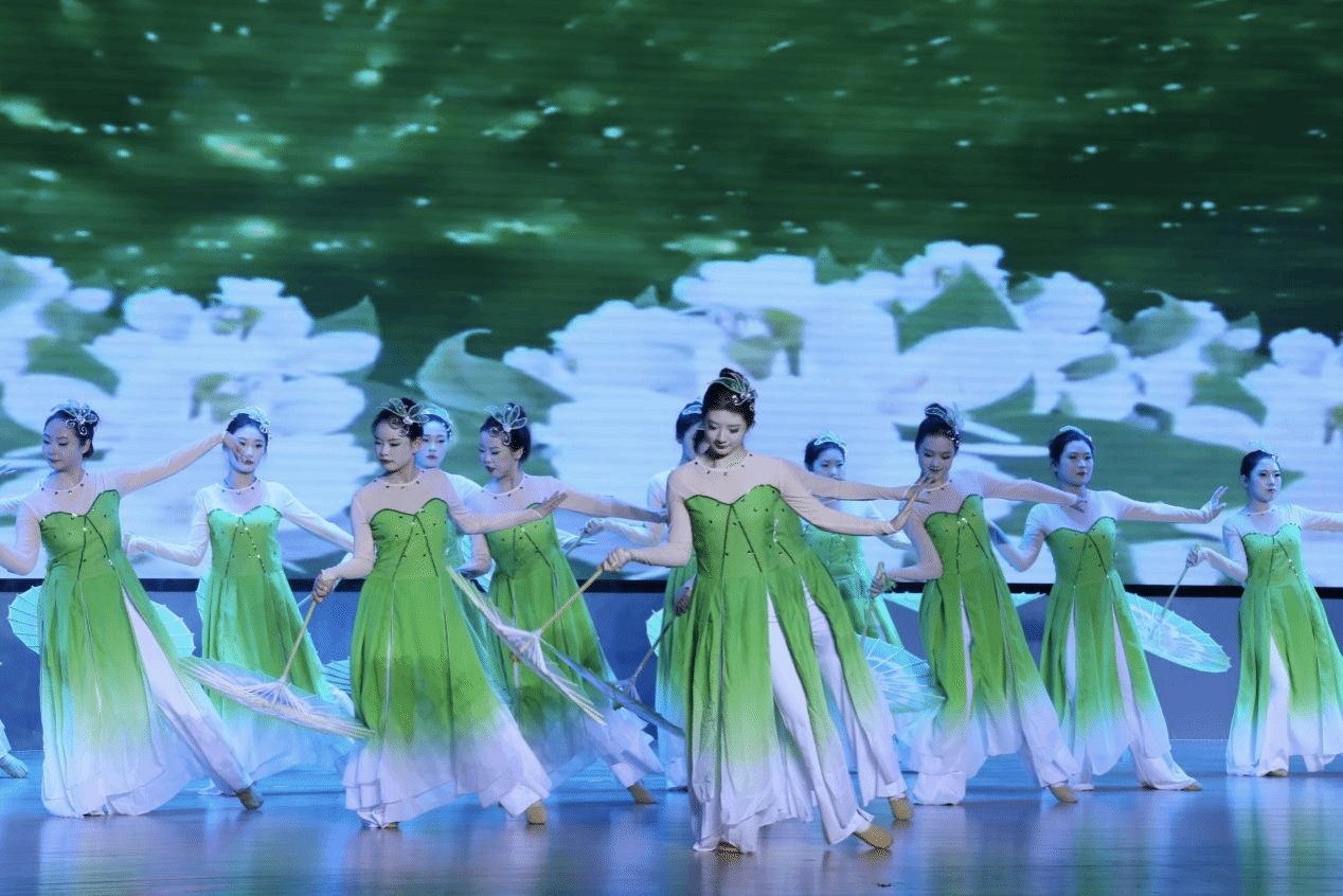 2019C99AE4F00797B2772ED1AD4_509AA4F6_6EFB3