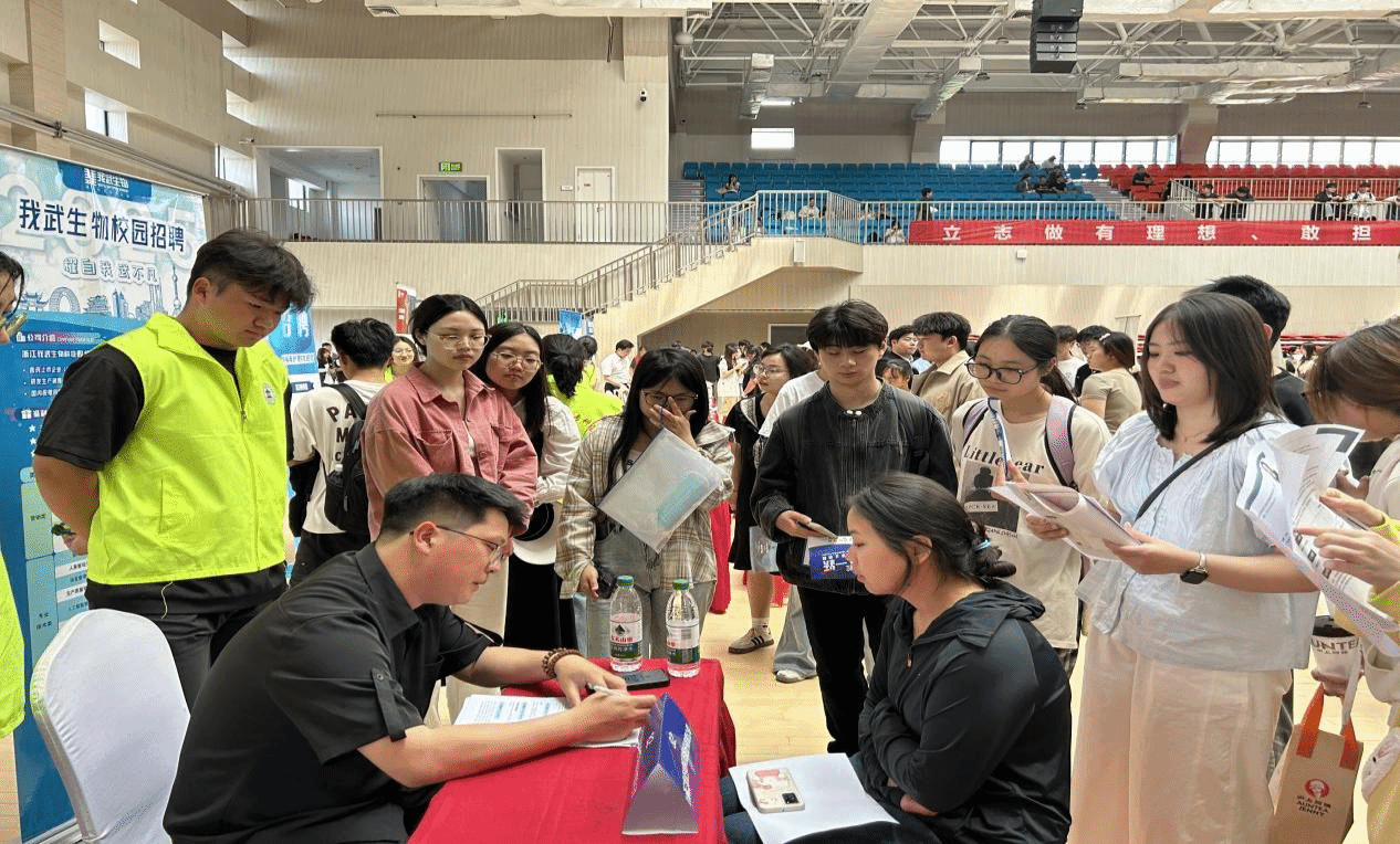 1DF8556378190CDBFBD78A6E891_32AC66D8_8580D