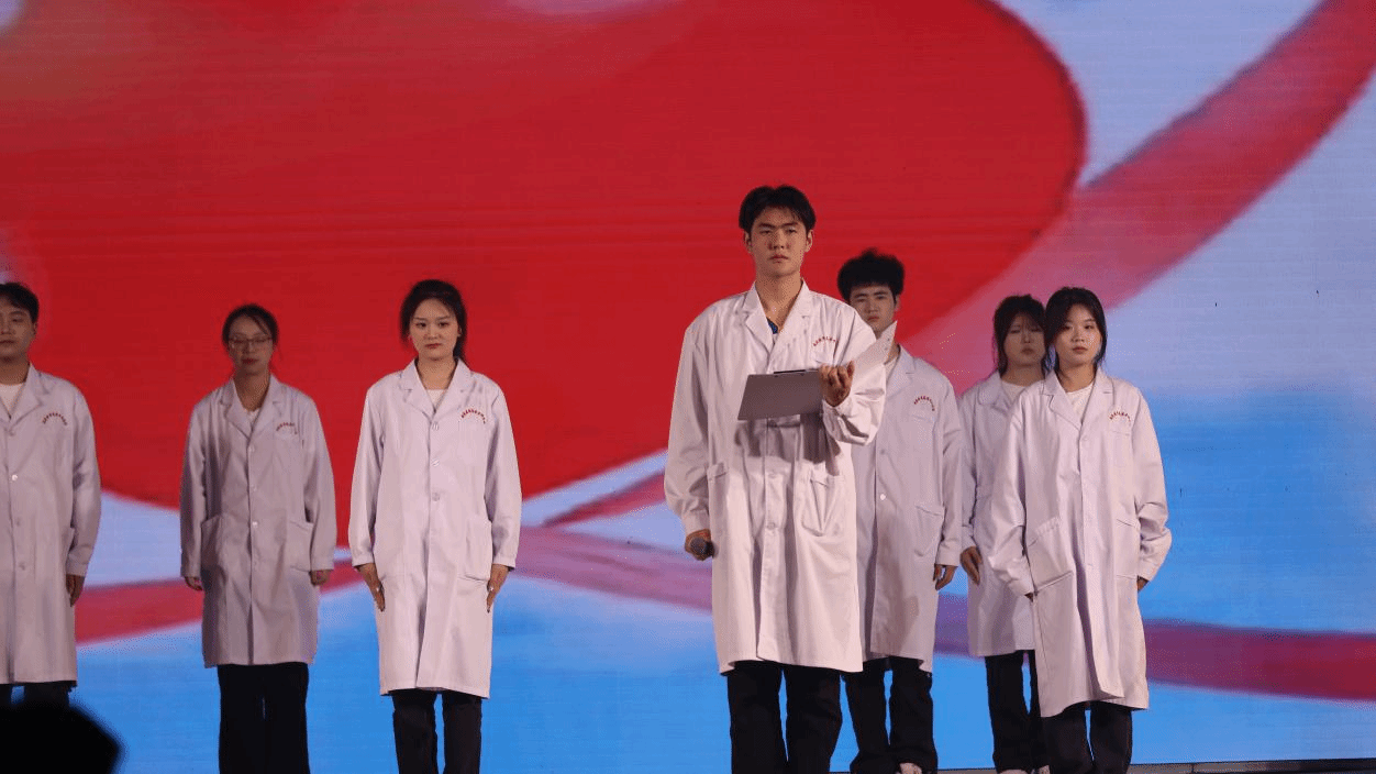 1E355980174F1F2DF879A633D3E_8EBF3BBC_4A0EA