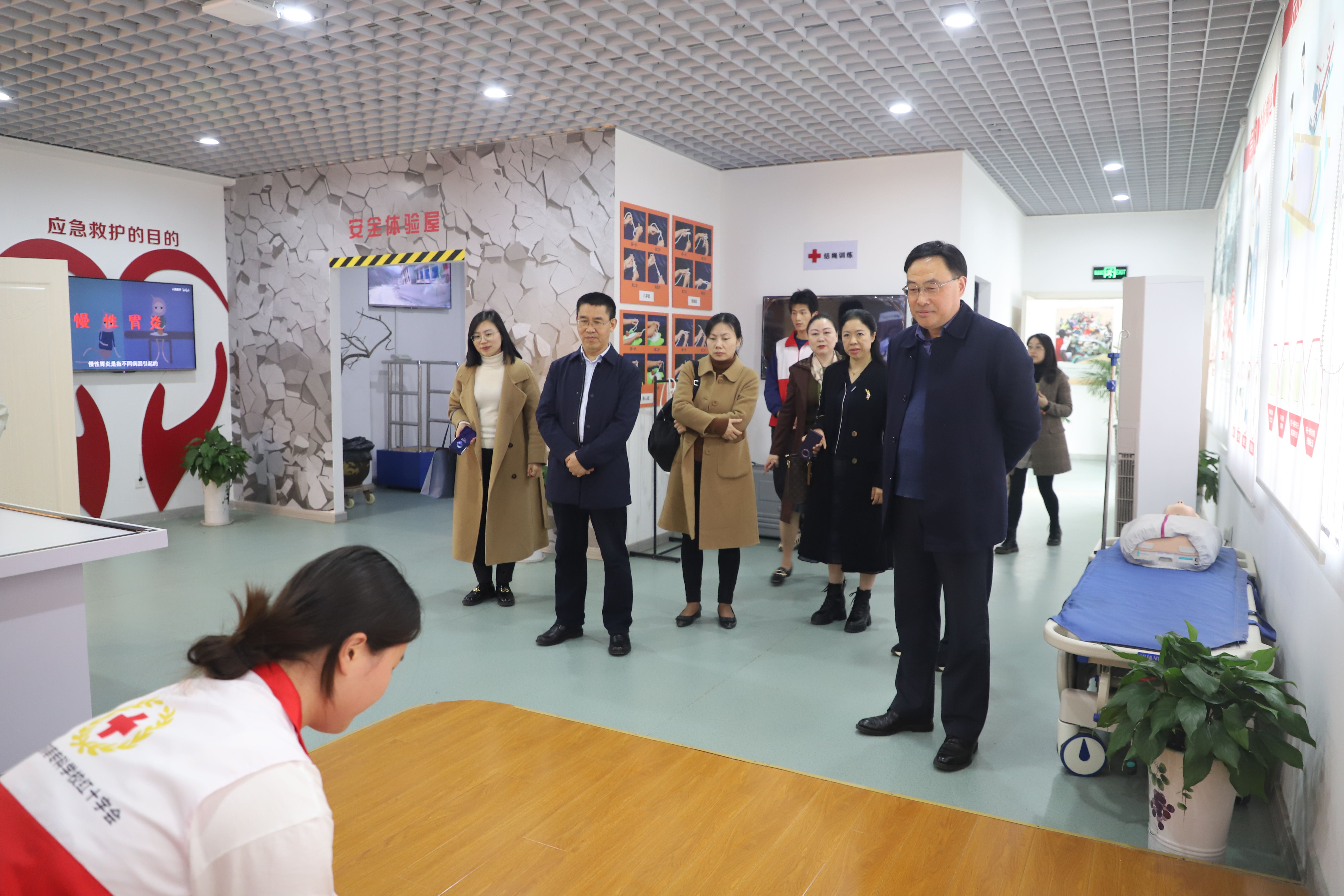 AD8DD97CA94E6ECC9A4B976E286_C0A84C64_1A05AD