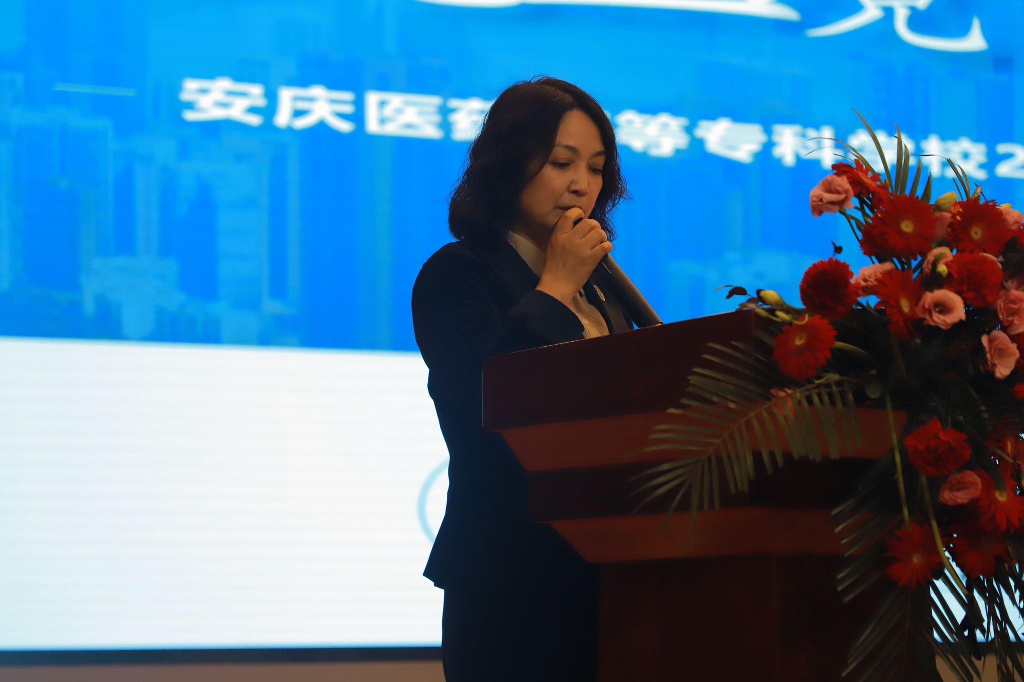 F42D454000F9BB76F79867A44FA_0DF8E435_285ED