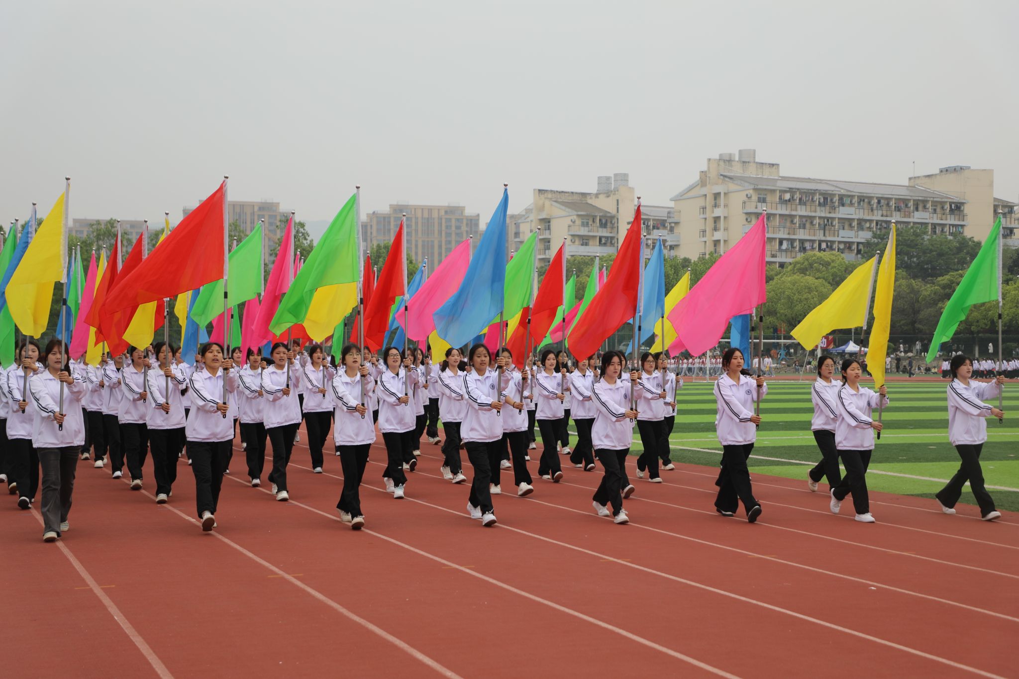 70AAA3253FF4C9CFA1EAA993FC5_A11764C9_46E77