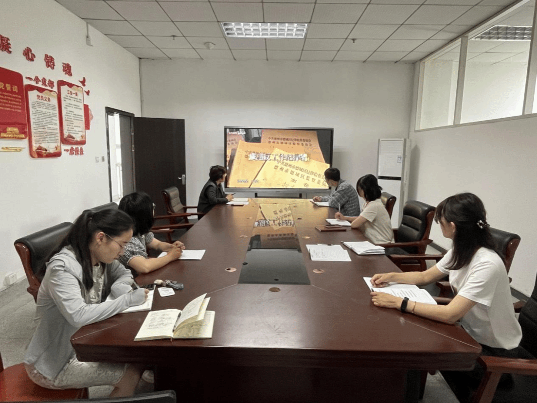 10DEABC6E3AADBCE005FAF7BF52_42084DCF_60FD8