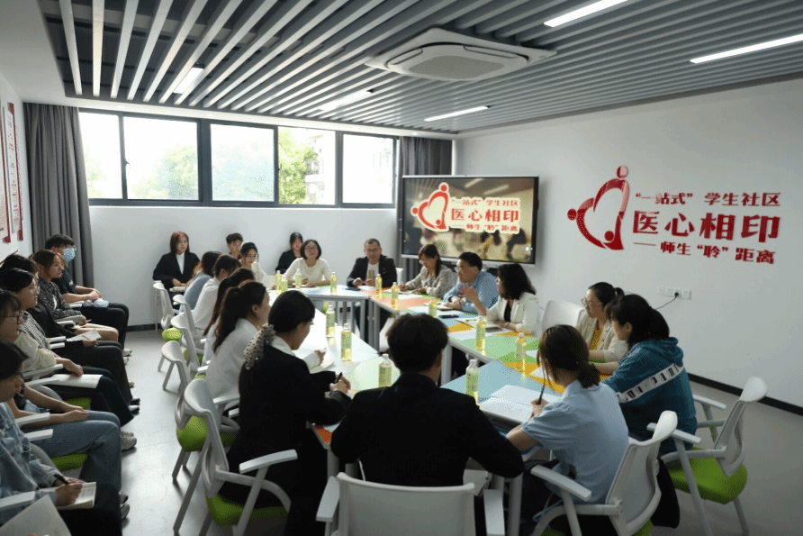 75AB3D6674DCB0058F092B9A4E7_5CC9E72E_3D410