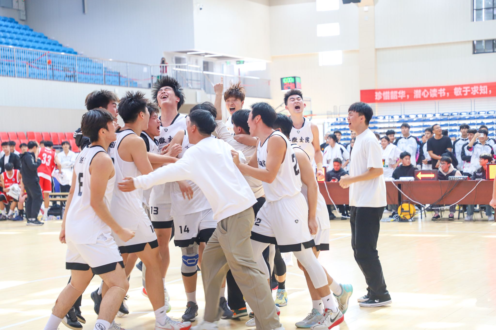 E41076CD6F30A1B62A717923E3B_D59E60DE_4A216