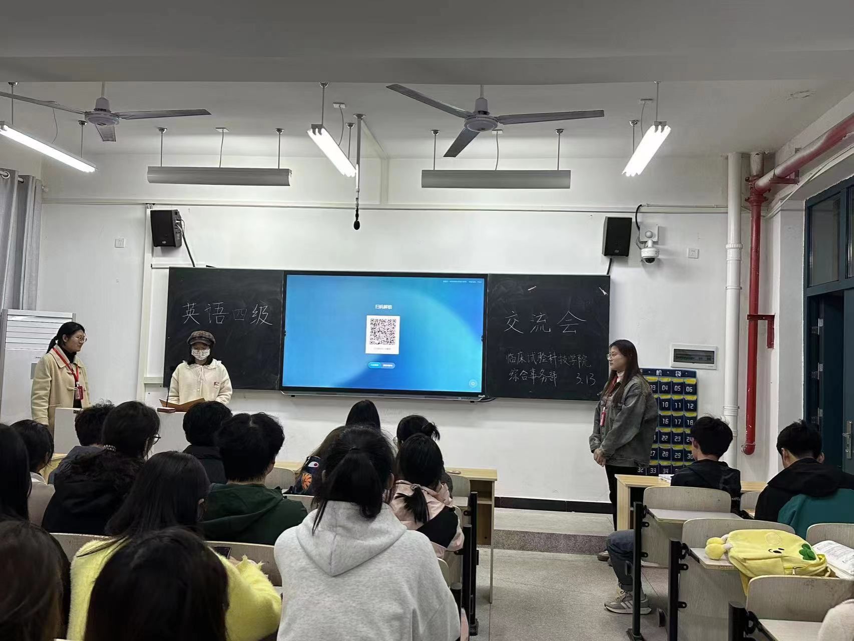 27F6A66F13FFED3C069722ADE71_A6F6CCAA_3AD03