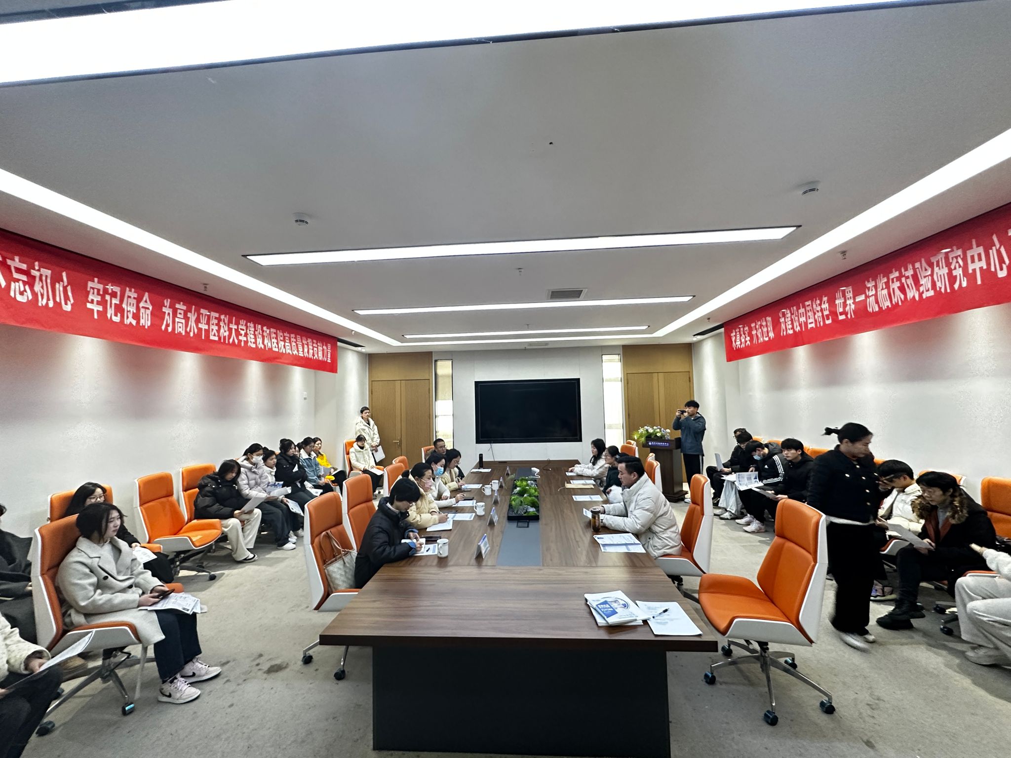 D8CA34D20A0C4CC57990B662141_E1DB329F_5B920