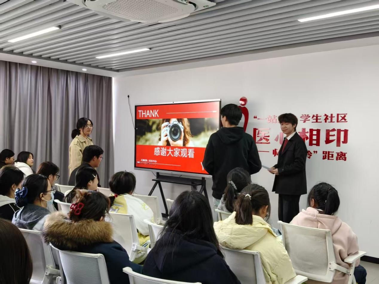 DE93B7CA7543D122CC1C48D42E8_0F2E7C5A_272FB