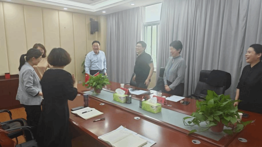 8415B9352354EE49E7E6906A2CB_71A89513_317B0