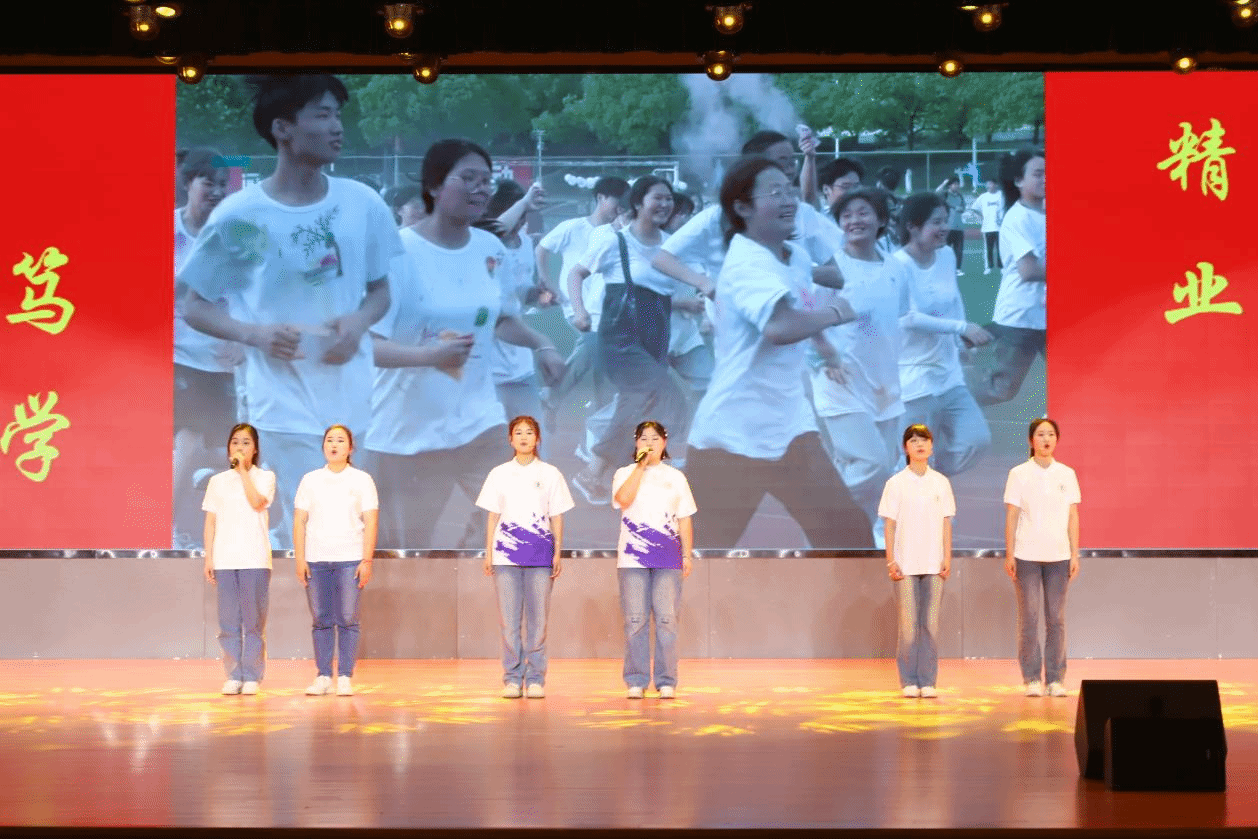 3EC0C6FE5B83A864F2594129B9E_86BCDC4B_582C3